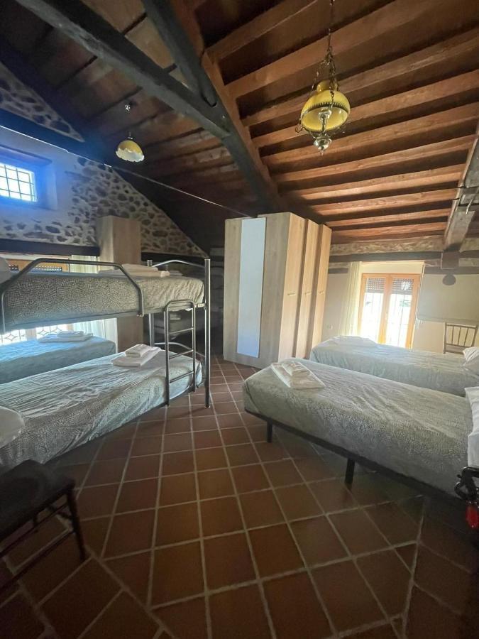 La Canongia Segovia Luaran gambar